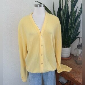 Vintage‎ butter Yellow Cardigan Sweater Made in USA Knit Preppy XL
